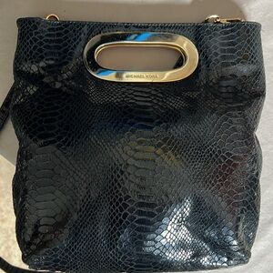 MICHAEL KORS EMBOSSED LEATHER SHOULDER BAG